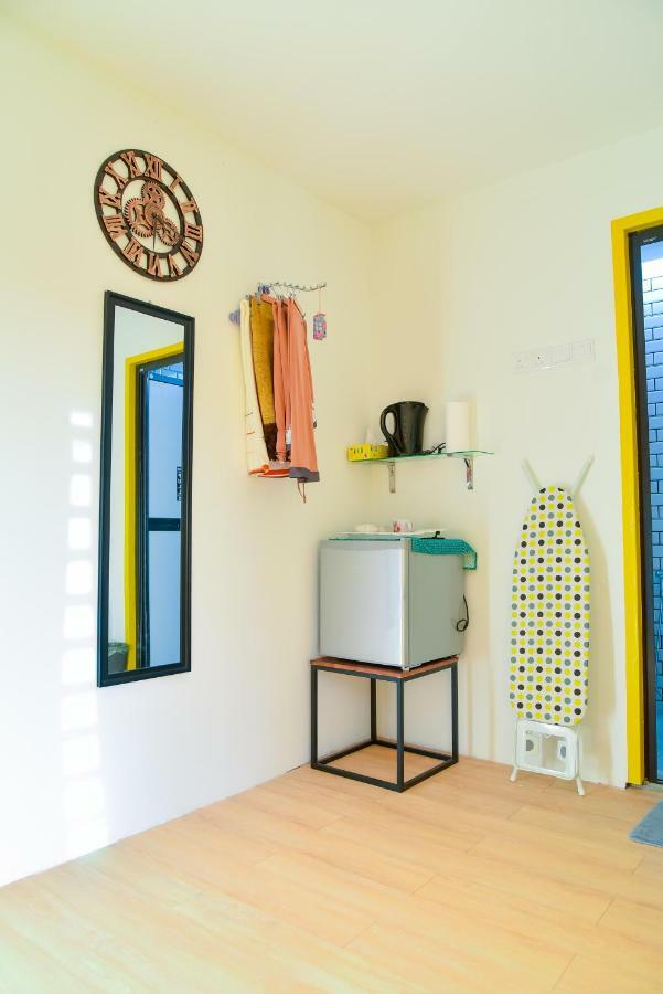 Holiday home Purple Cube At Cube Kontena Lumut
